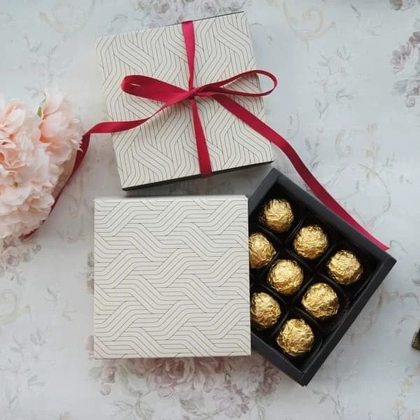 Send 16 pcs Frerro In Special Box