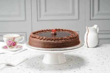 SEND DARK CHOCOLATE CAKE